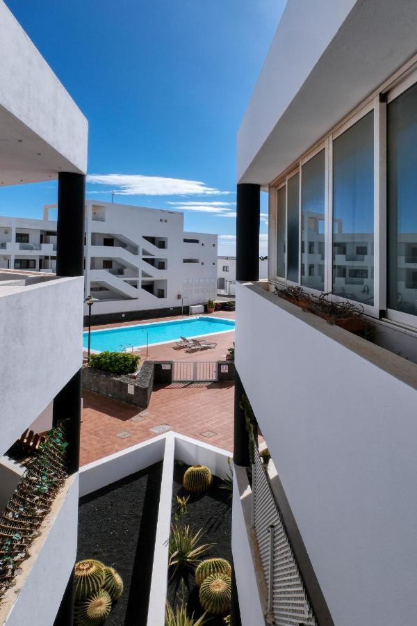 Casa Elin-Shared Pool, Fast Wifi Villa Costa Teguise Exterior foto
